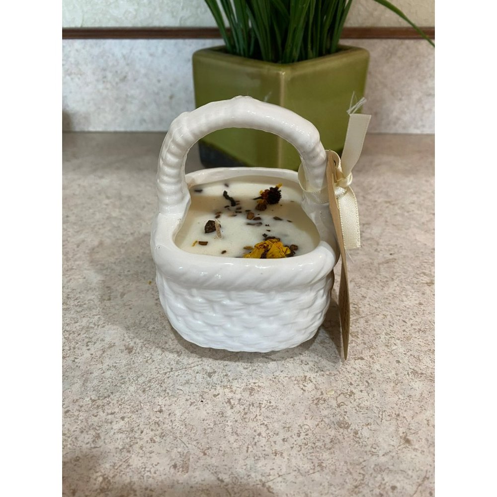 Handmade Pumpkin Head Fall Basket Candle - Sandalwood, Vanilla, Cinnamon